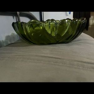 Indiana Glass Green 3 footed fruit bowl